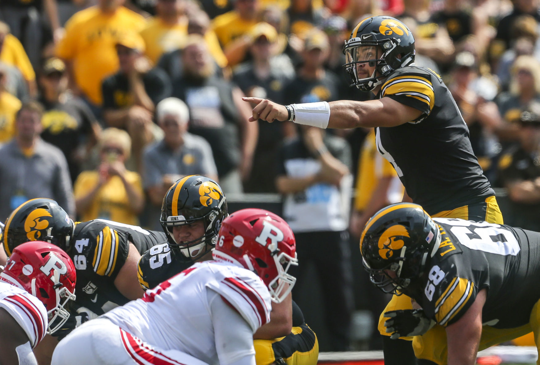 090719-qct-spt-iowa-rutgers-030